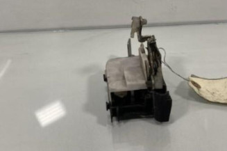 Serrure avant droit PEUGEOT BOXER 1