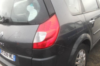 Poignee interieur arriere droit RENAULT GRAND SCENIC 2