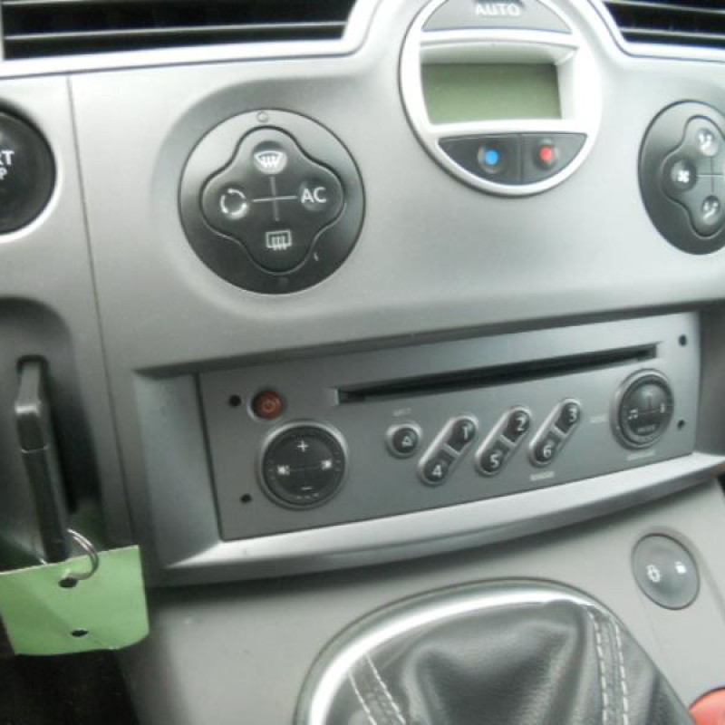 Poignee interieur arriere droit RENAULT GRAND SCENIC 2 Photo n°10