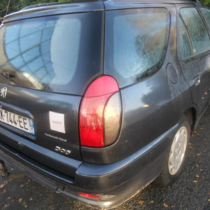 Retroviseur droit PEUGEOT 306 Photo n°6