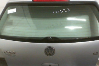 Malle/Hayon arriere VOLKSWAGEN POLO 4 Photo n°1