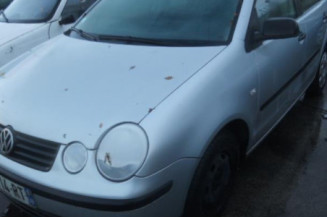 Malle/Hayon arriere VOLKSWAGEN POLO 4