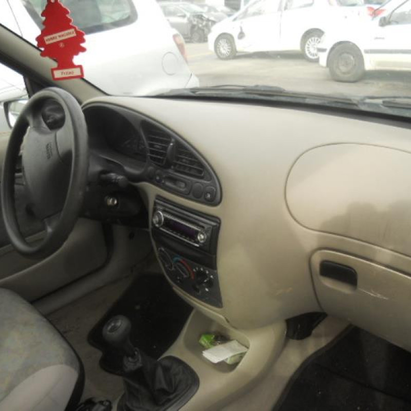 Alternateur FORD FIESTA 4 Photo n°8