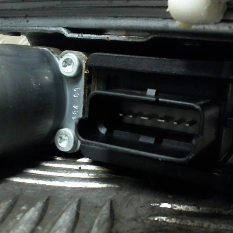 Leve vitre electrique arriere droit CITROEN C5 2 Photo n°2