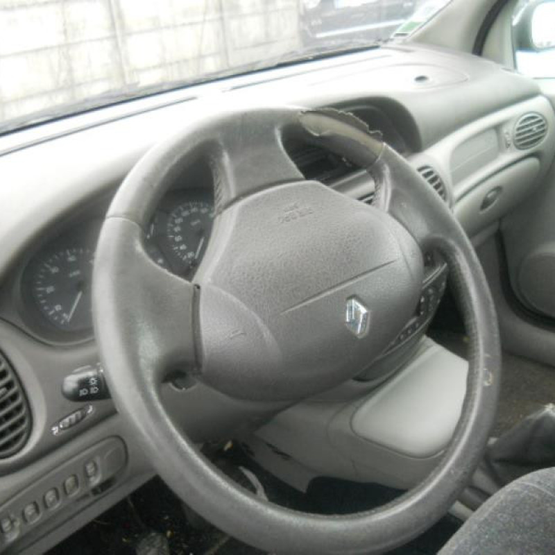 Interrupteur de leve vitre arriere gauche RENAULT SCENIC 1 Photo n°8