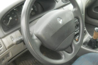 Retroviseur gauche RENAULT LAGUNA 2