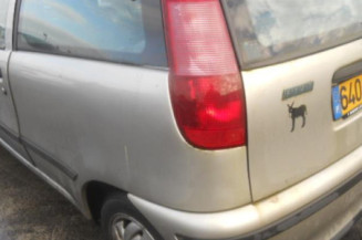 Avertisseur/Klaxon FIAT PUNTO 1