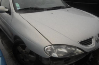 Retroviseur droit RENAULT MEGANE 1