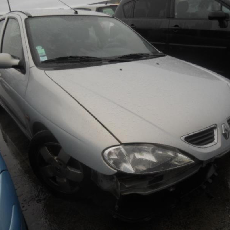Retroviseur droit RENAULT MEGANE 1 Photo n°5