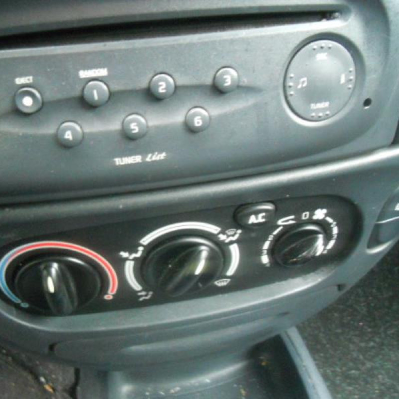 Retroviseur droit RENAULT MEGANE 1 Photo n°9
