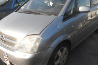 Eclairage de plafonnier OPEL MERIVA A