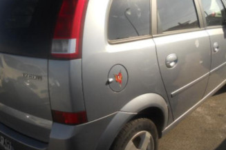 Eclairage de plafonnier OPEL MERIVA A