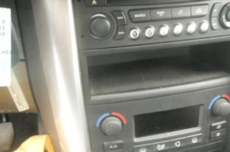Bras essuie glace avant droit PEUGEOT 207