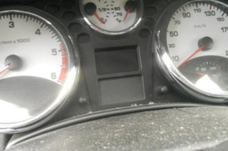 Bras essuie glace avant droit PEUGEOT 207