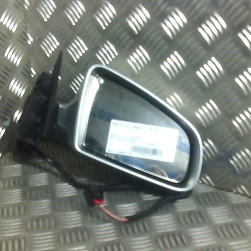 Retroviseur droit AUDI A3 2 Photo n°1