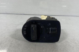 Commande de phare AUDI A3 2 Photo n°1