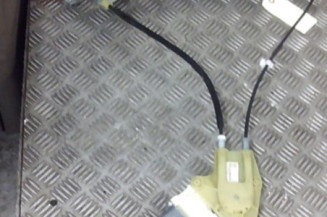 Leve vitre electrique arriere gauche RENAULT LAGUNA 3 Photo n°1