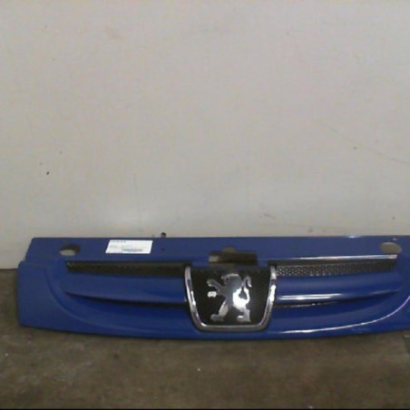 Calandre PEUGEOT PARTNER 1 Photo n°1