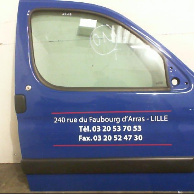 Porte avant droit PEUGEOT PARTNER 1 Photo n°1