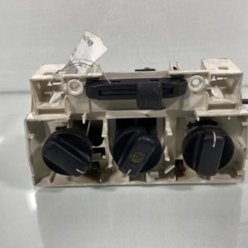 Commande chauffage OPEL CORSA B Photo n°1