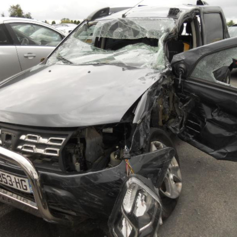 Alternateur DACIA DUSTER 1 Photo n°4