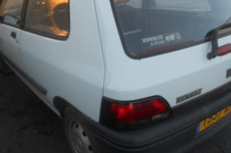 Bras essuie glace avant droit RENAULT CLIO 1