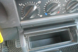 Bras essuie glace avant gauche RENAULT CLIO 1