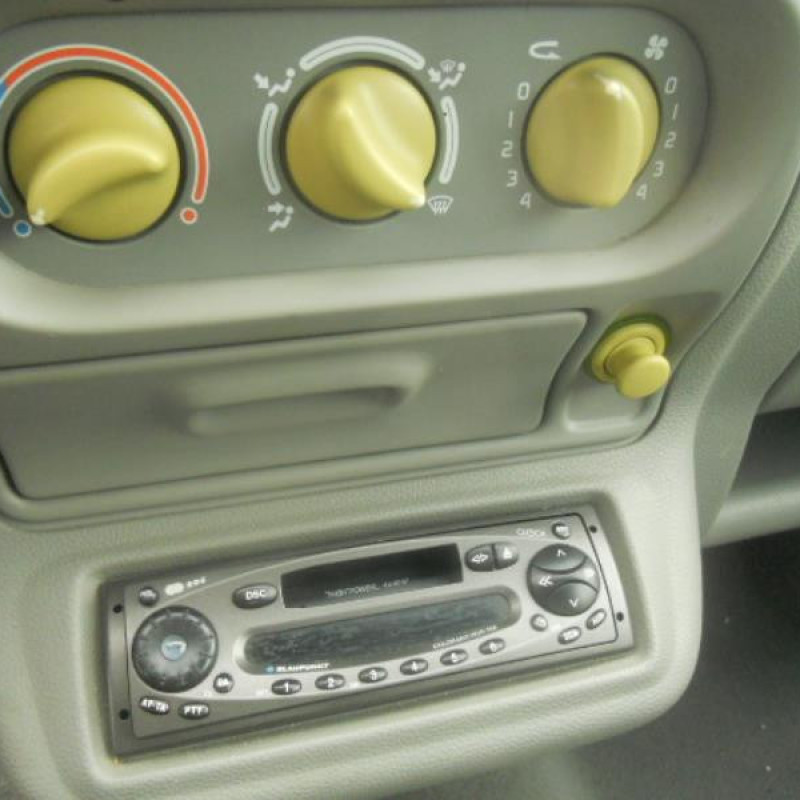 Ceinture arriere droit RENAULT TWINGO 1 Photo n°9