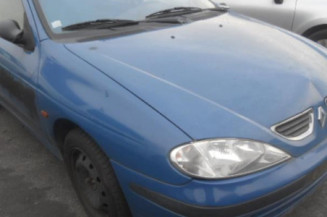 Malle/Hayon arriere RENAULT MEGANE 1