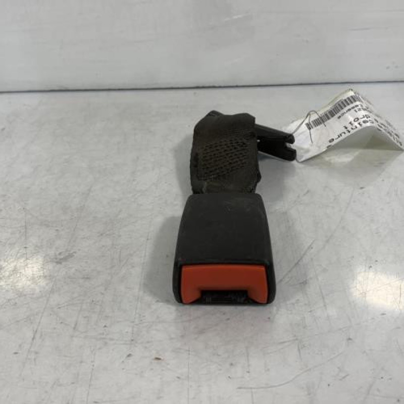 Attache ceinture arriere droit FIAT 500 2 Photo n°2
