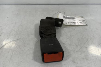 Attache ceinture arriere gauche FIAT 500 2
