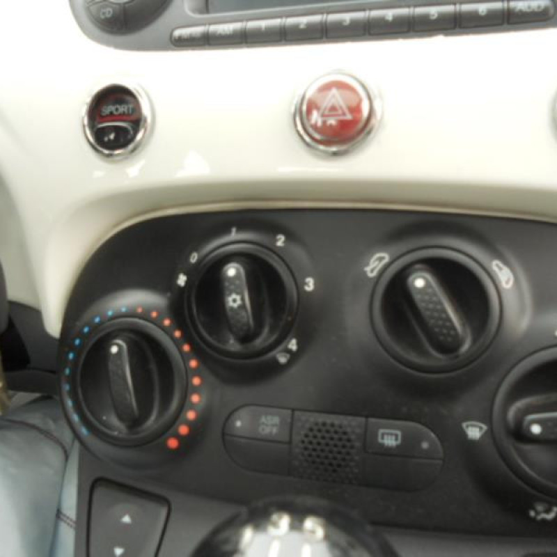 Ceinture arriere gauche FIAT 500 2 Photo n°10