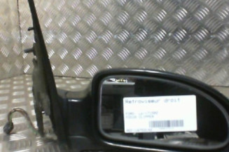 Retroviseur droit FORD FOCUS 1 Photo n°1