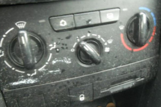 Bras essuie glace avant droit PEUGEOT 207