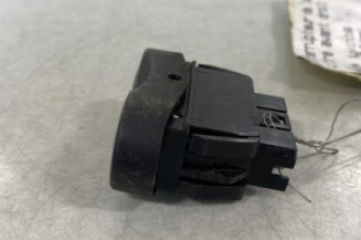Interrupteur de leve vitre avant droit DACIA LOGAN MCV 1
