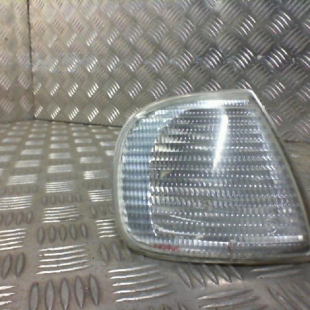 Optique avant secondaire gauche (feux)(clignotant) SEAT IBIZA 2 Photo n°1