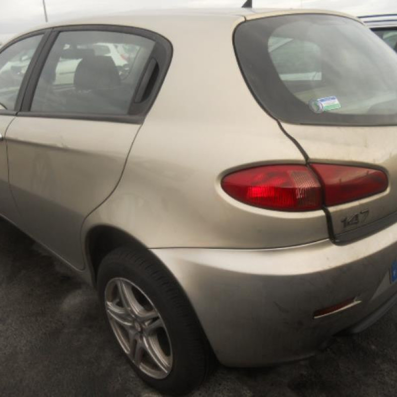 Bras essuie glace avant gauche ALFA ROMEO 147 Photo n°5