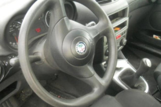 Bras essuie glace avant gauche ALFA ROMEO 147