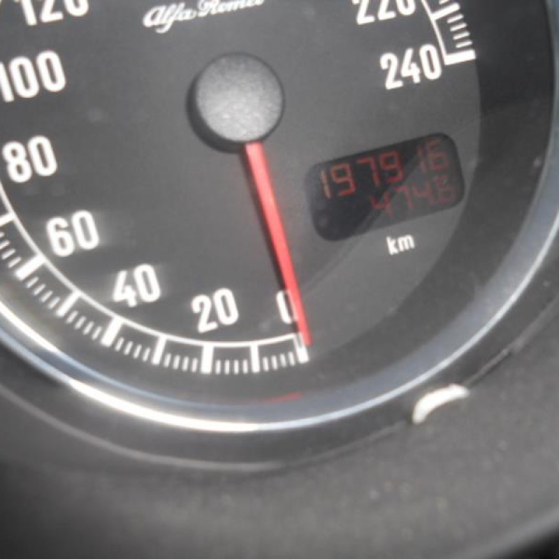 Bras essuie glace avant gauche ALFA ROMEO 147 Photo n°7