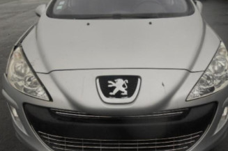 Attache ceinture arriere gauche PEUGEOT 308 1