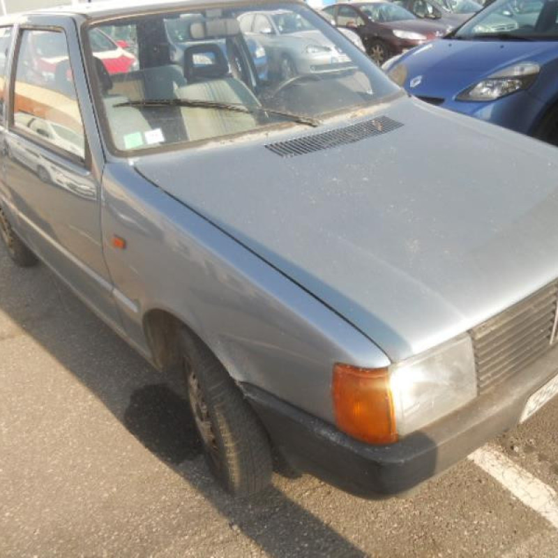 Feu arriere principal droit (feux) FIAT UNO Photo n°3
