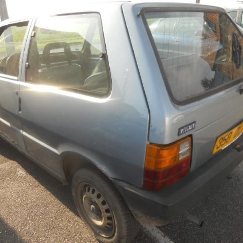 Feu arriere principal droit (feux) FIAT UNO Photo n°5