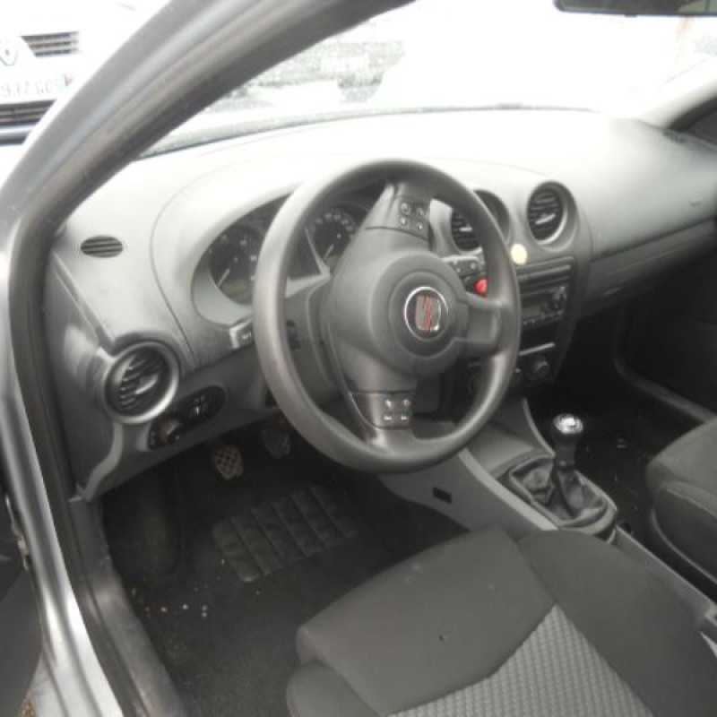 Retroviseur gauche SEAT IBIZA 3 Photo n°8