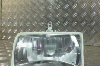 Optique avant principal gauche (feux)(phare) FORD FIESTA 2 Photo n°1
