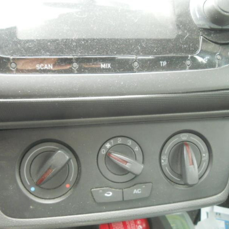 Bras essuie glace avant droit SEAT IBIZA 4 Photo n°7