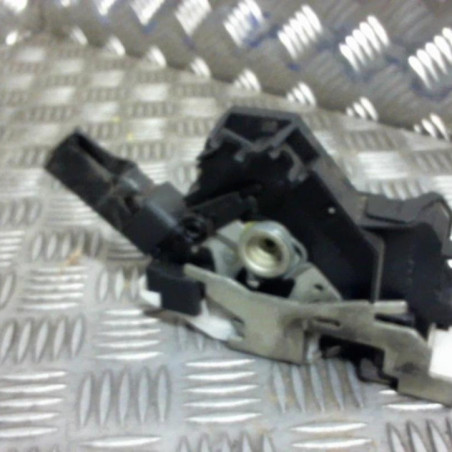 Serrure arriere droit FORD MONDEO 2 Photo n°1