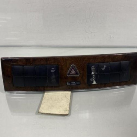 Bouton de warning MERCEDES CLASSE C 203 Photo n°1