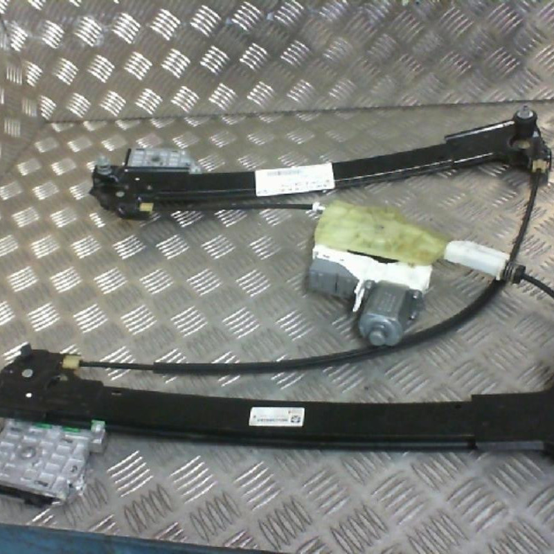 Leve vitre electrique arriere gauche CITROEN C6 Photo n°1