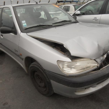 Bras essuie glace avant droit PEUGEOT 306