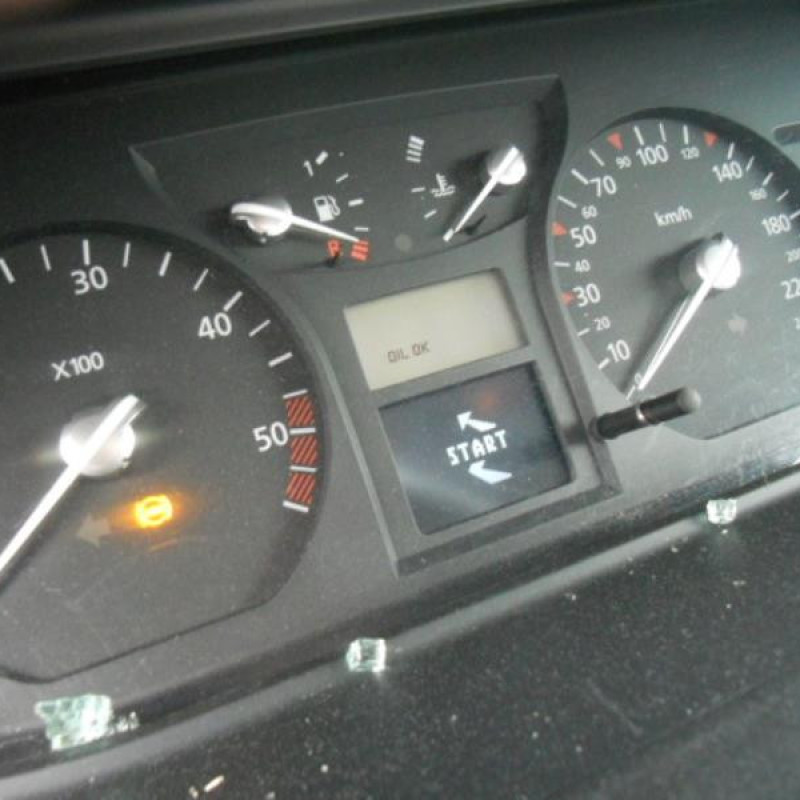 Renfort pare choc avant (traverse) RENAULT VEL SATIS Photo n°9